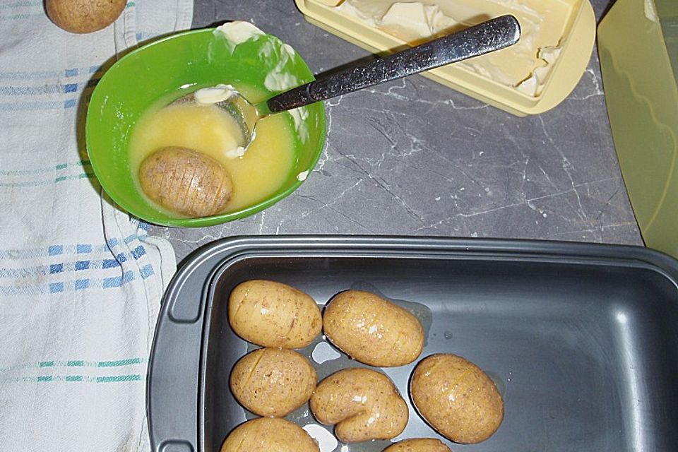 Schwedische Fächerkartoffeln