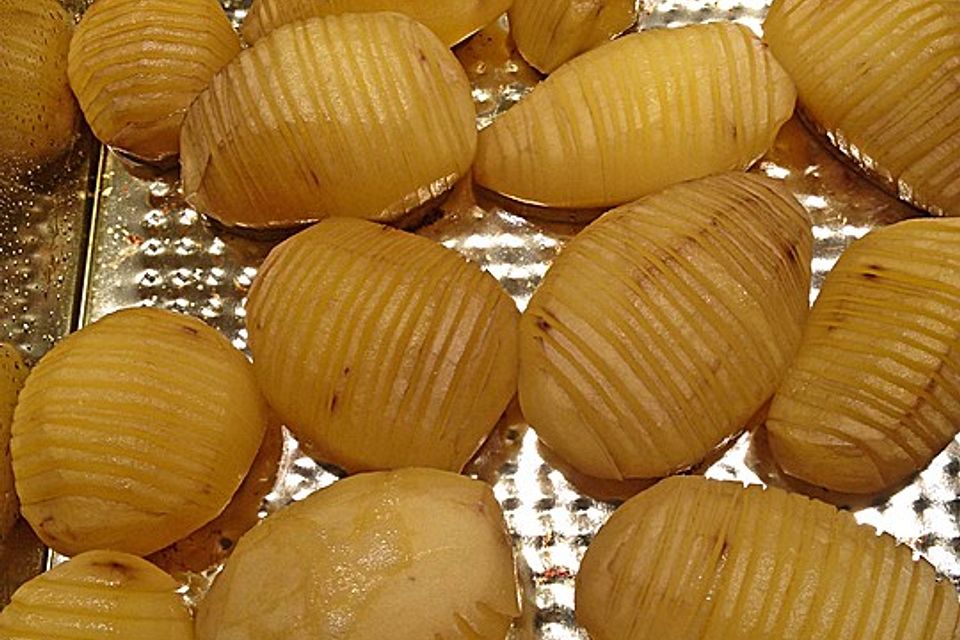 Schwedische Fächerkartoffeln