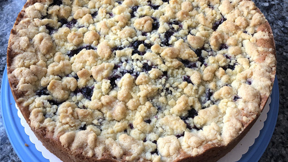 Heidelbeerkuchen mit Streuseln - schnell &amp; einfach