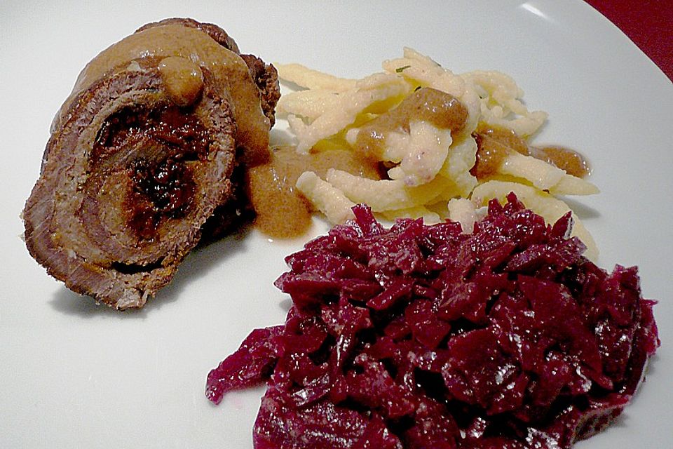 Rinderrouladen mit Backpflaumen - Mett - Füllung