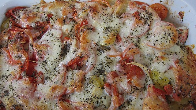 Kartoffel-Tomaten-Mozzarella-Gratin von jewelzz Kartoffel-Tomaten-Mozzarella-Gratin von jewelzz