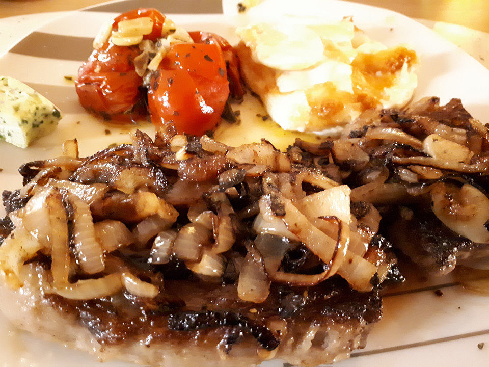 Zwiebelsteaks von Ottomar| Chefkoch Zwiebelsteaks von Ottomar| Chefkoch