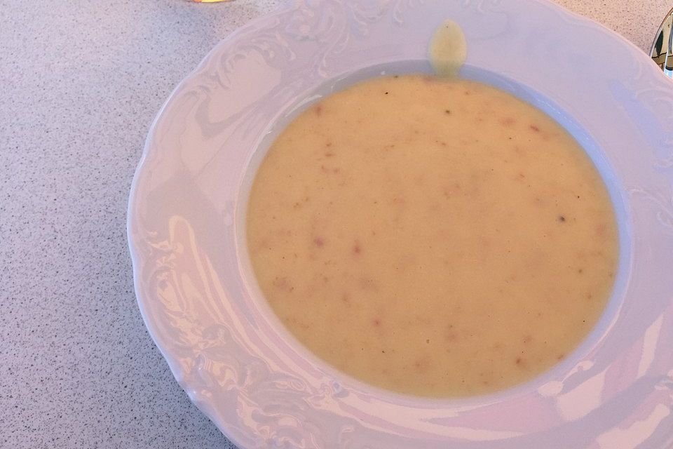 Sahnige Kartoffelsuppe