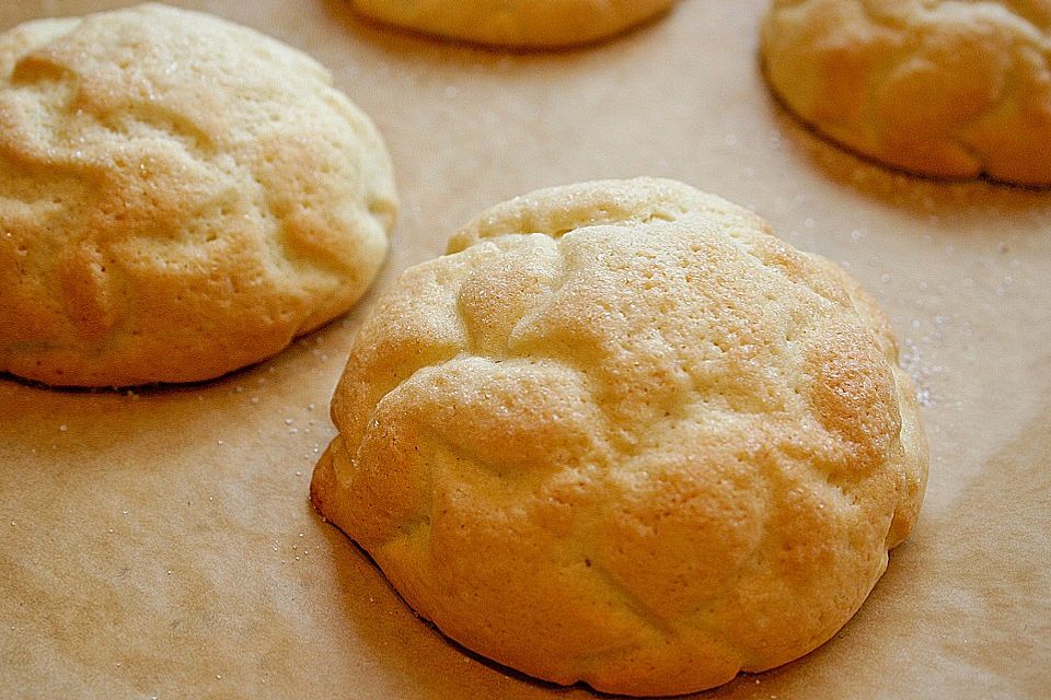 Japanische Melonenbrötchen