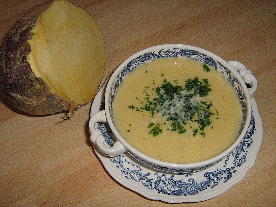 Einfache Steckrübensuppe von wuerren| Chefkoch Einfache Steckrübensuppe von wuerren| Chefkoch