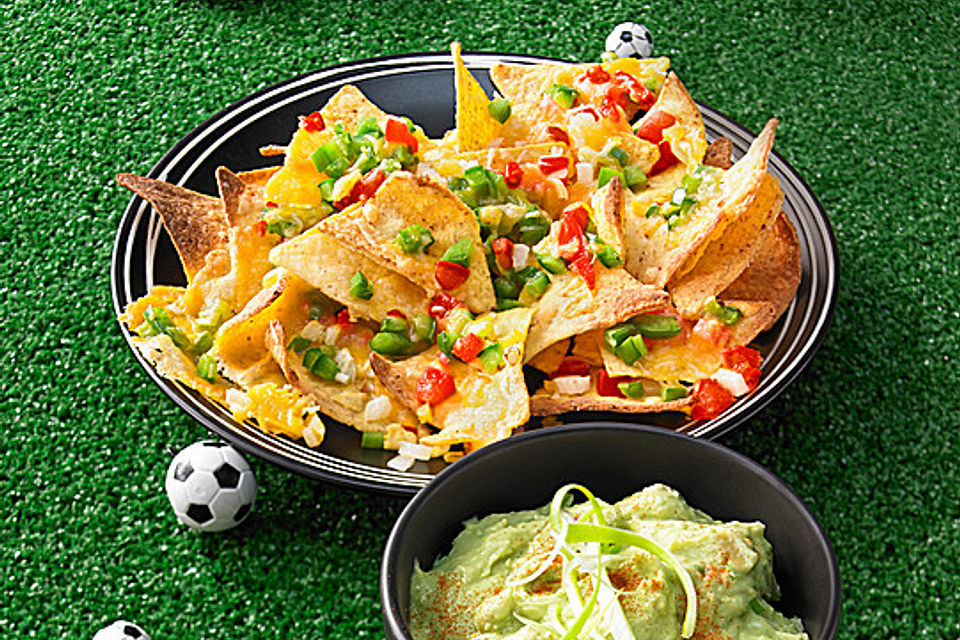 Überbackene Nachos mit Guacamole