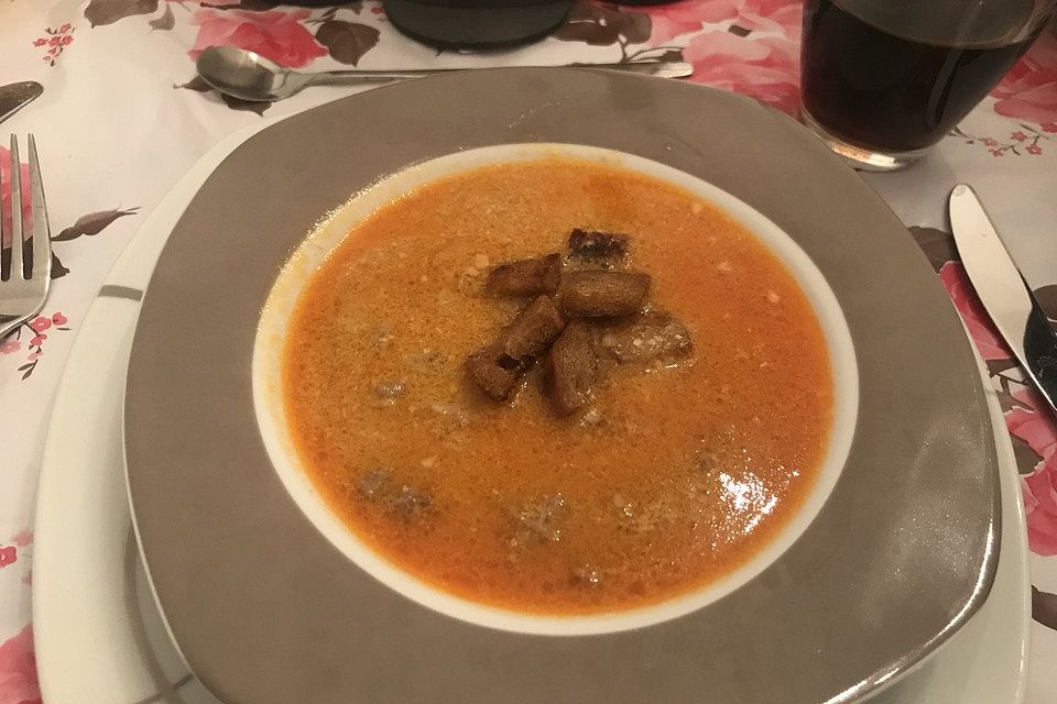 Türkische 	Hochzeitssuppe *Dügün Corbasi*