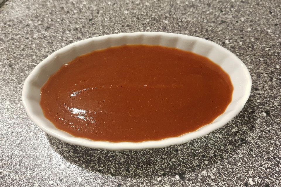 Currysauce zu Currywurst