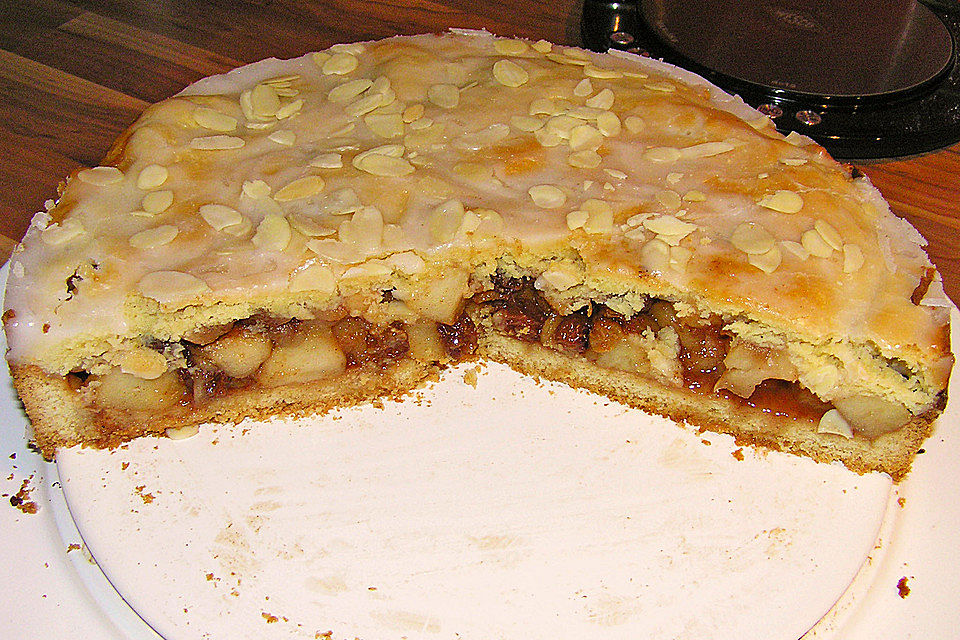 Gedeckter Apfelkuchen