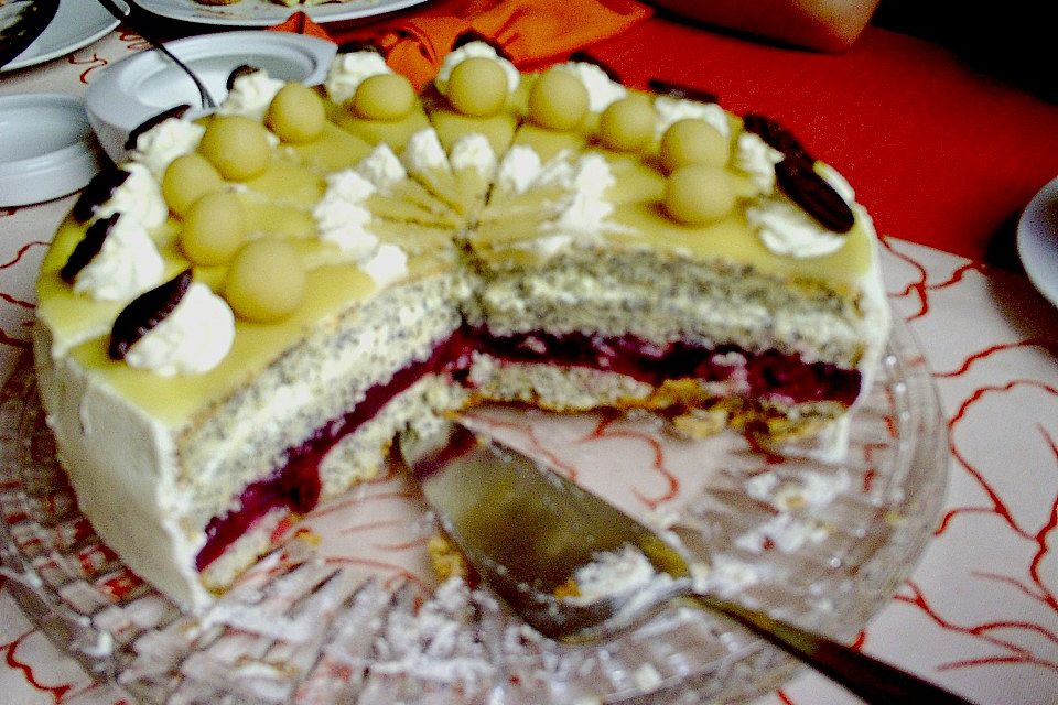 Mohn - Marzipantorte