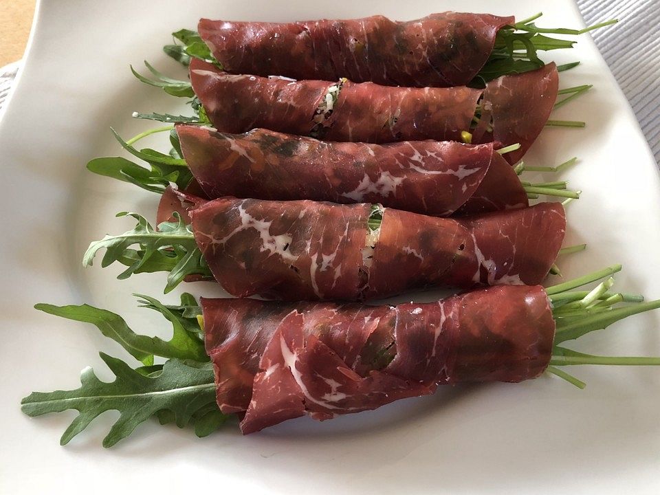 Bresaola - Rucola - Parmesan - Röllchen von summertime26 | Chefkoch