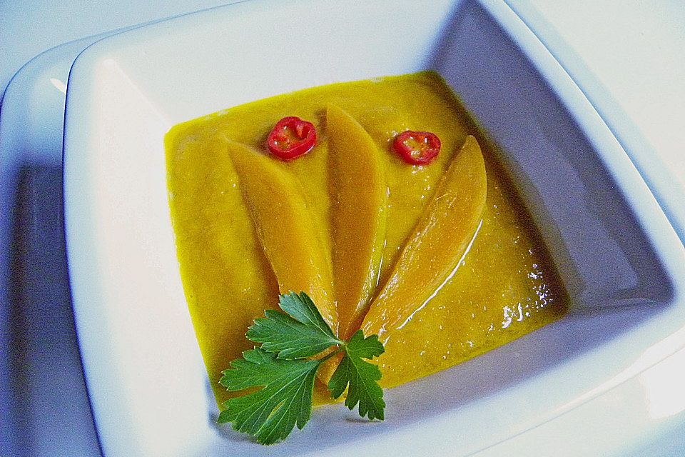 Mango-Möhren-Suppe