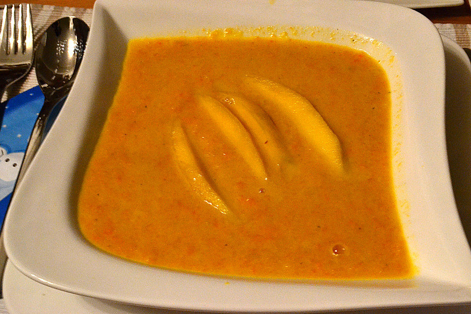 Mango-Möhren-Suppe