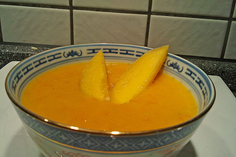 Mango-Möhren-Suppe