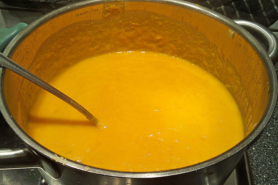 Mango-Möhren-Suppe