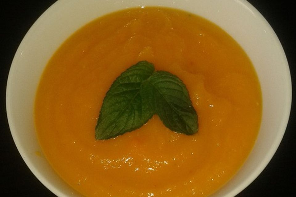 Mango-Möhren-Suppe