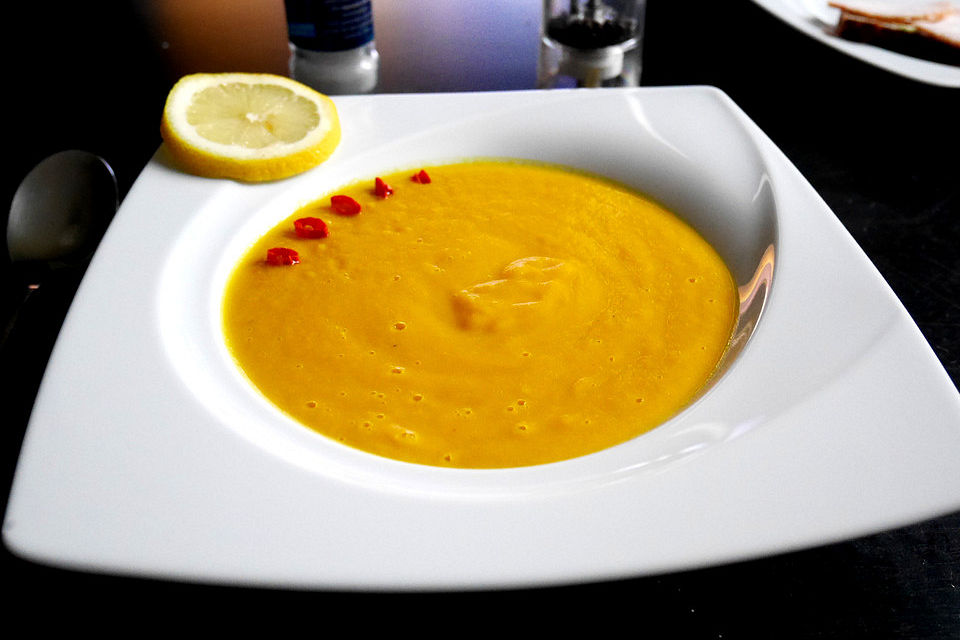 Mango-Möhren-Suppe