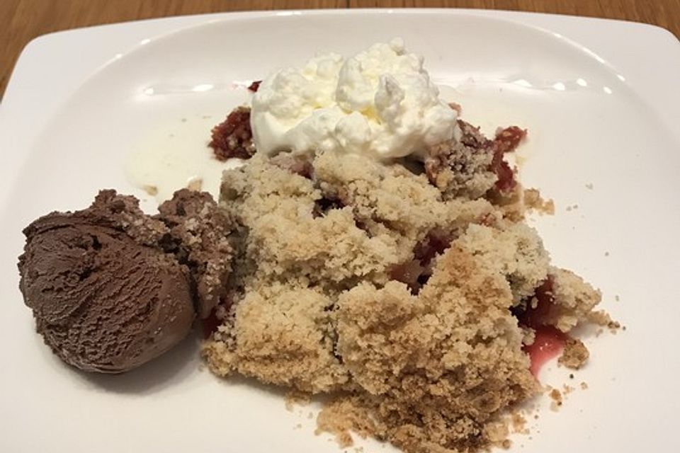 Zwetschgencrumble Zwetschgencrumble