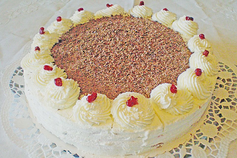 Preiselbeer - Sahnetorte