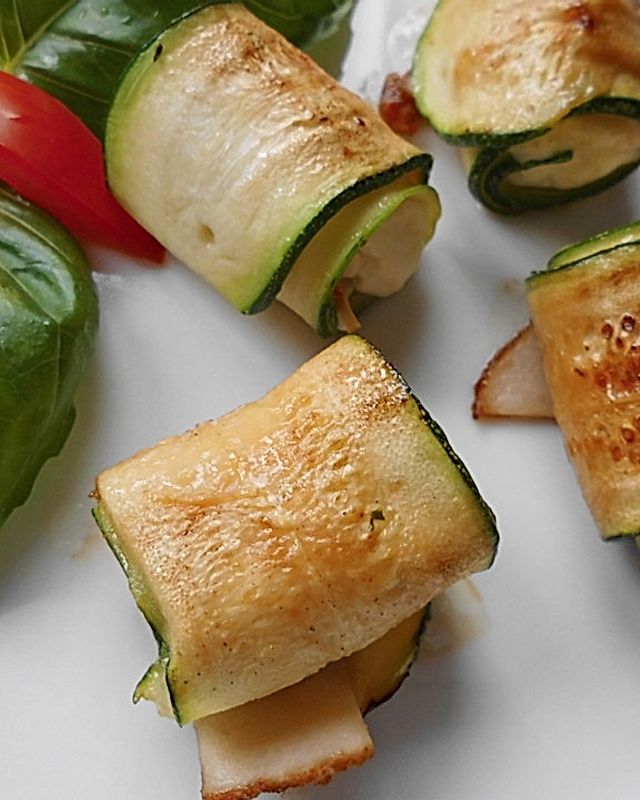 Zucchini - Putenbrust - Röllchen mit Feta