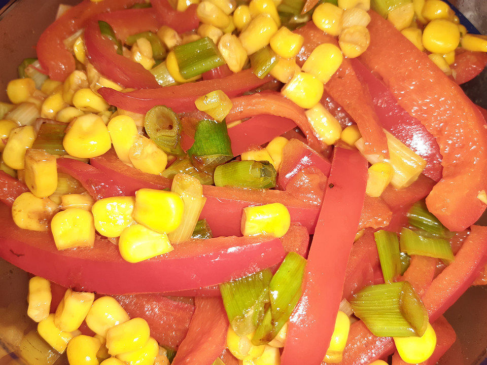 Mais - Paprika - Salat von lilli1963 | Chefkoch