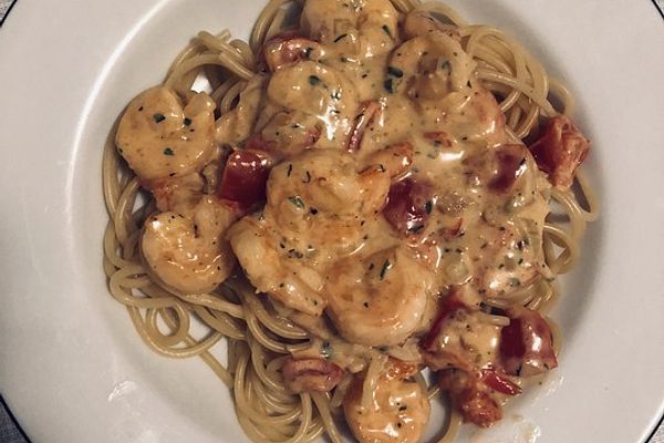 Nudeln mit Shrimps und Tomaten in Sahnesoße | Chefkoch