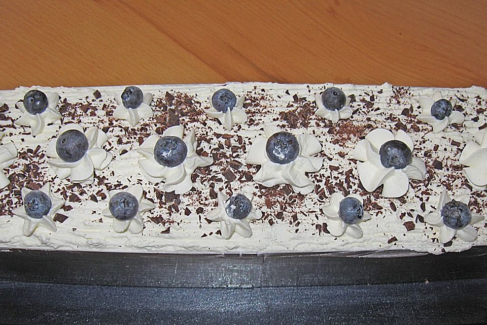 Uschis Blaubeer - Sahne - Schnitte