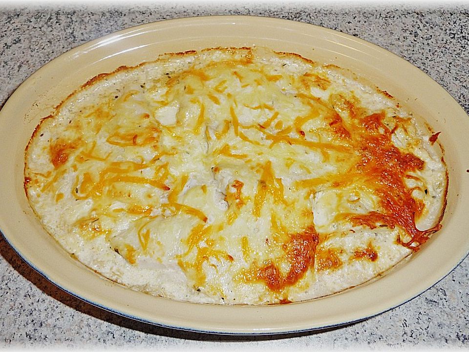 Pangasiusfilet auf Sauerkraut mit Käse überbacken von hdkern| Chefkoch