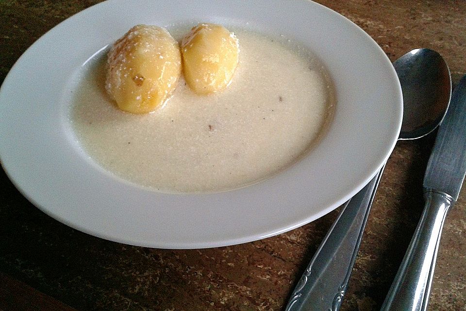 Saure Milchsuppe