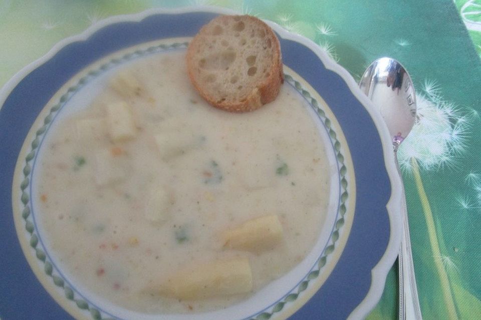 Spargelcremesuppe