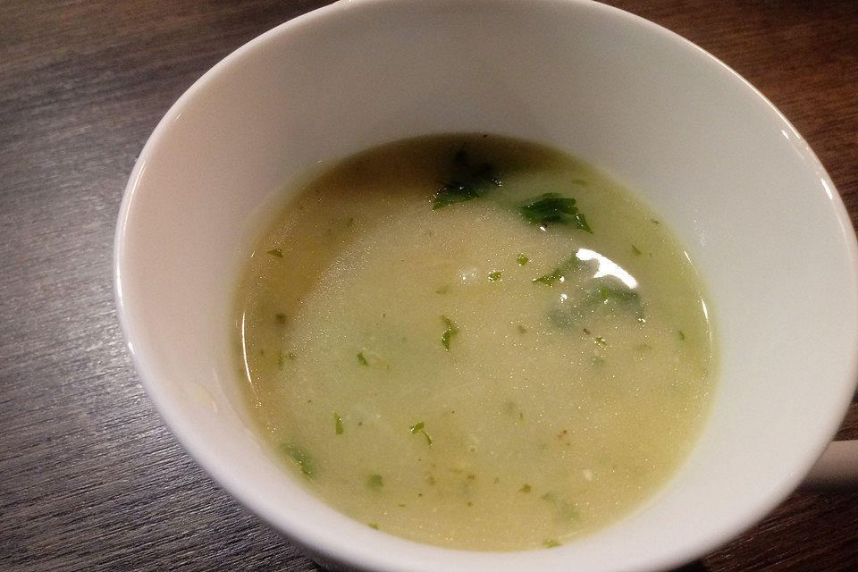 Spargelcremesuppe