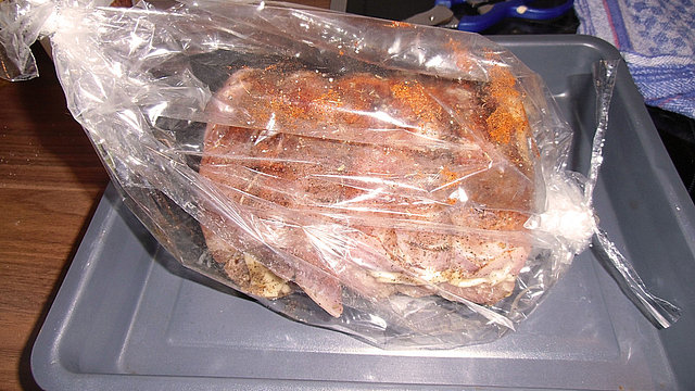 Schweinerollbraten im Bratschlauch von sschlumpfine