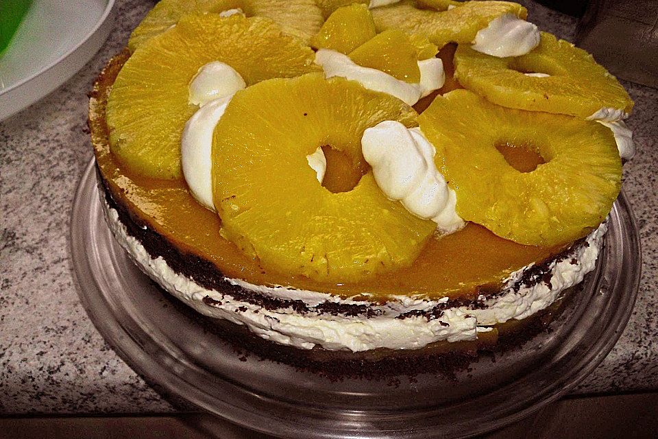 Ananas - Schokotorte mit Mangocreme