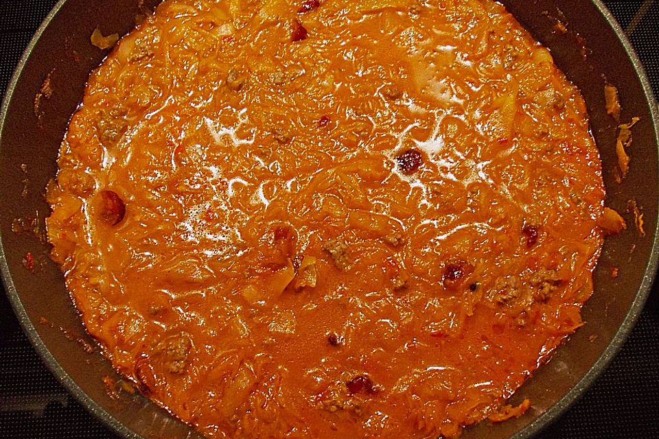 Cranberrykraut mit Hack und Nudeln Cranberrykraut mit Hack und Nudeln