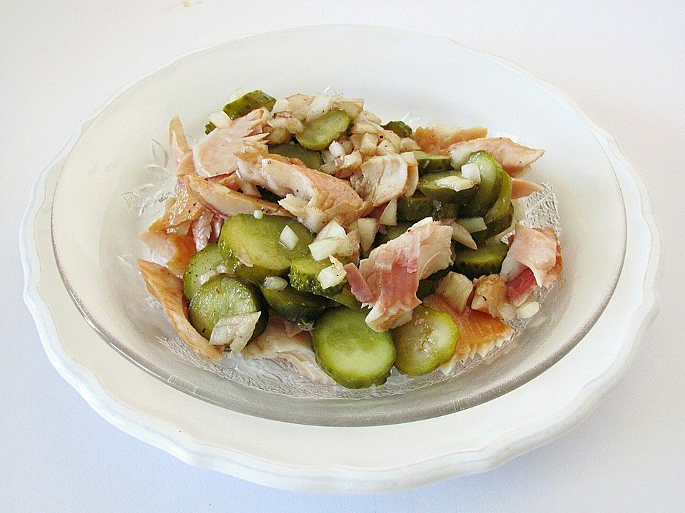 Salat von geräucherter Forelle von opus356| Chefkoch