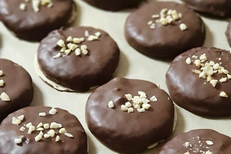 Lebkuchen aus Milchbrötchen