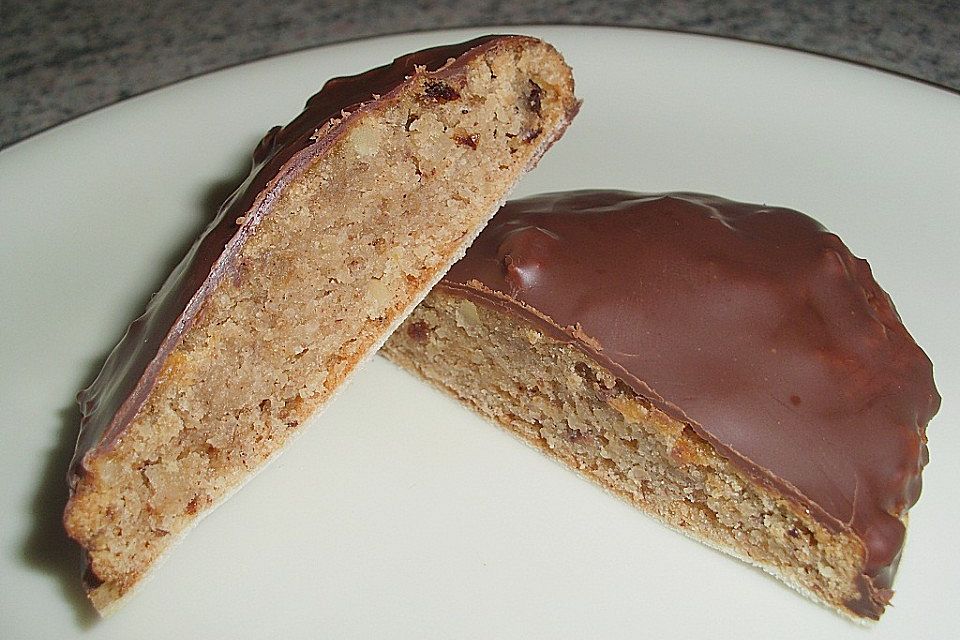 Lebkuchen aus Milchbrötchen