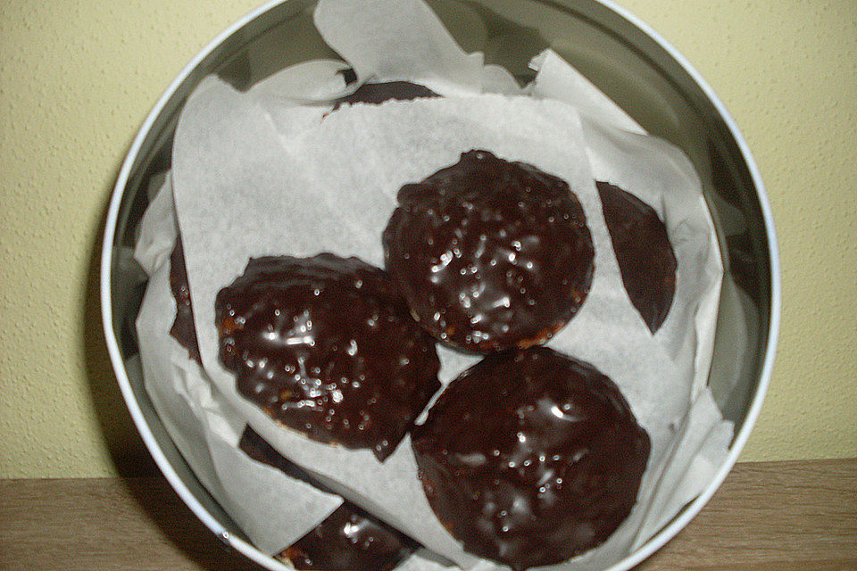 Lebkuchen aus Milchbrötchen