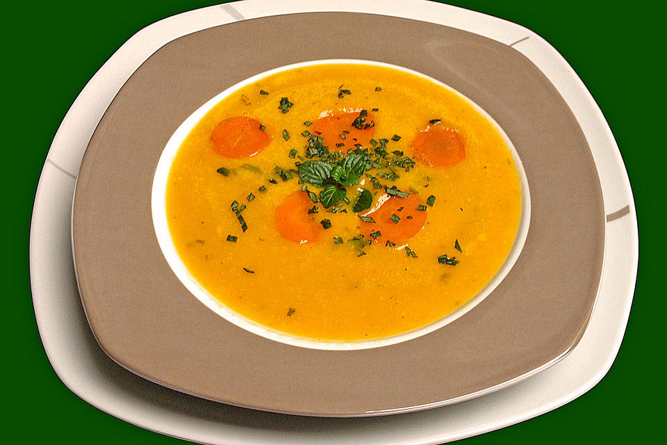 Süßkartoffel - Karotten - Suppe