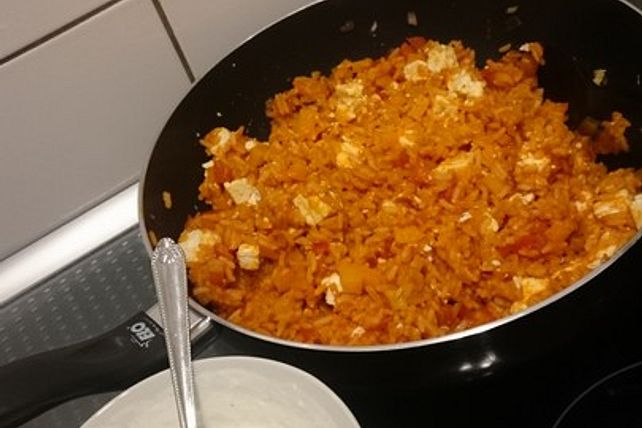 Tomaten - Reis - Pfanne mit Fetakäse und Knoblauchdip von HannahK| Chefkoch