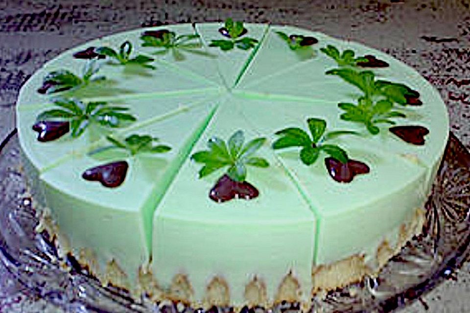 Waldmeistertorte