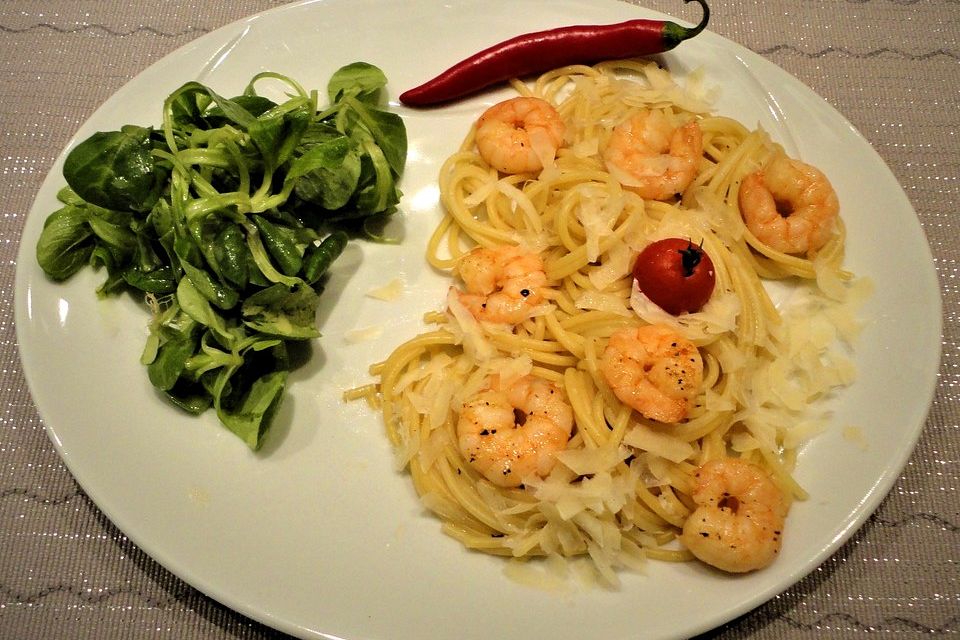 Spaghetti aglio e olio mit Knoblauchgarnelen