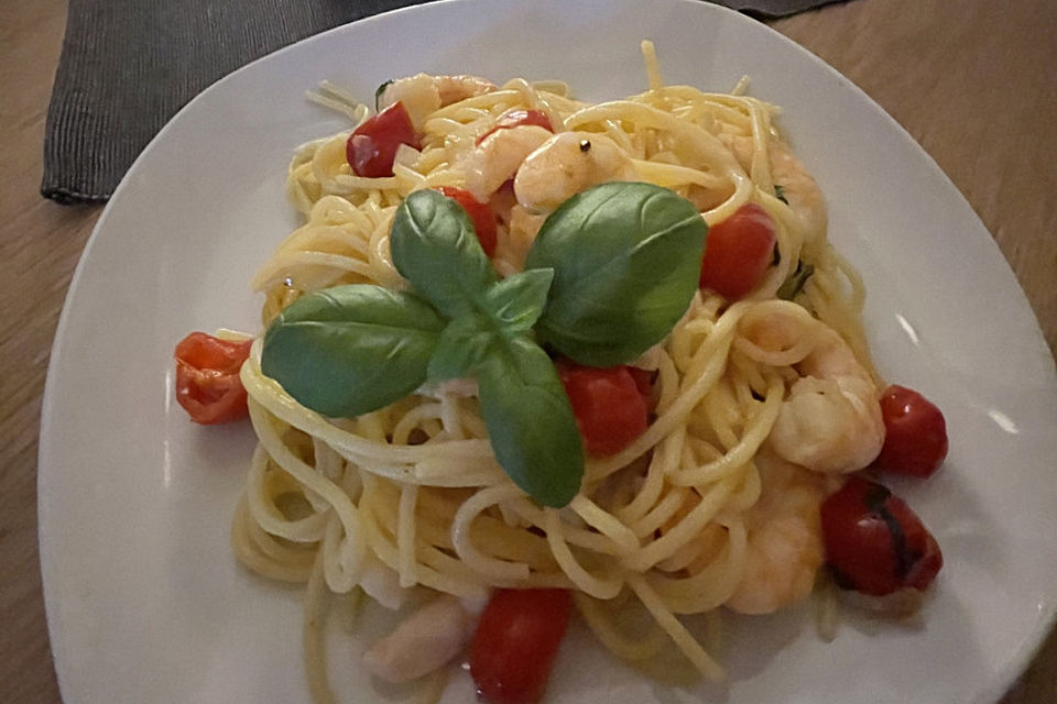 Spaghetti aglio e olio mit Knoblauchgarnelen