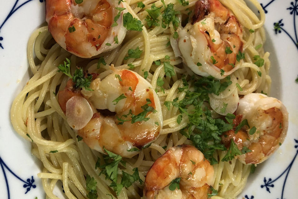 Spaghetti aglio e olio mit Knoblauchgarnelen