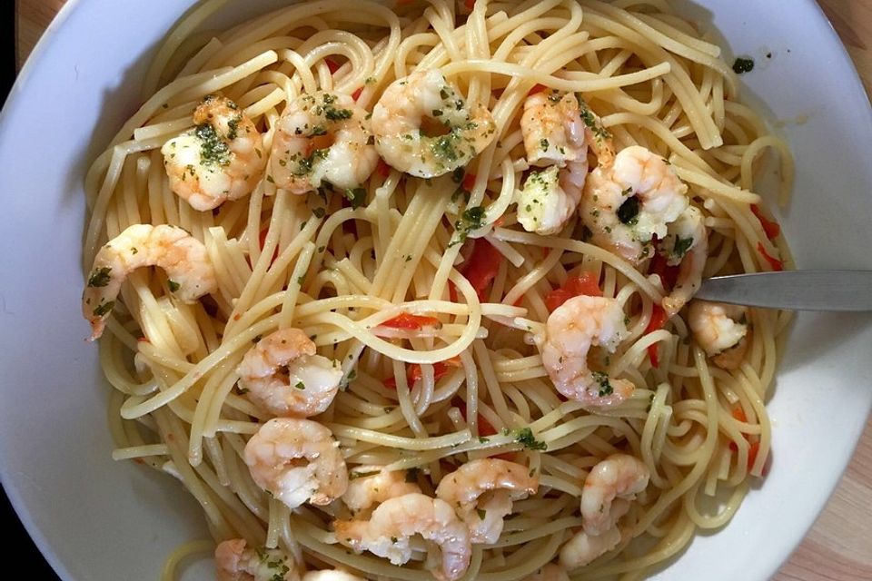 Spaghetti aglio e olio mit Knoblauchgarnelen