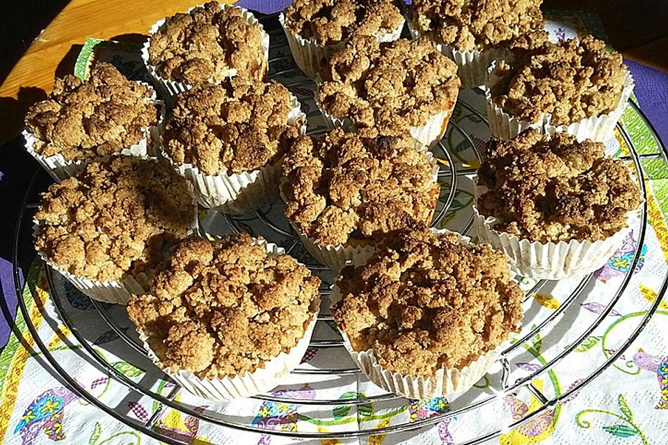 Veganer Apfelkuchen  mit Zimtstreuseln