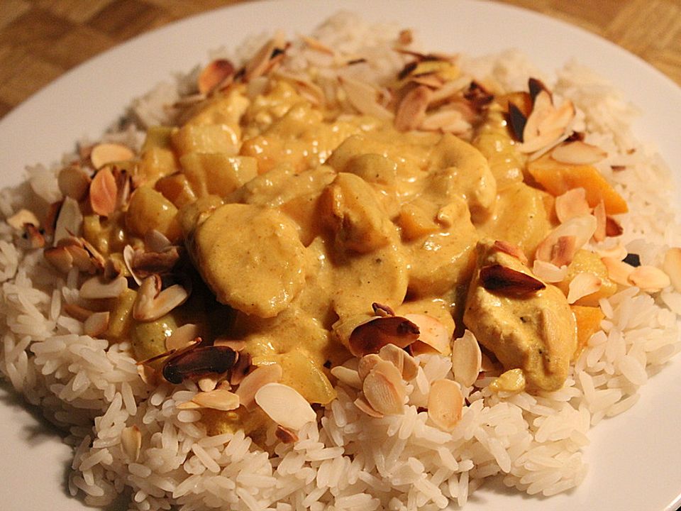 Hähnchenfleisch mit fruchtiger Currysahnesauce auf Reis von brutzel63 ...