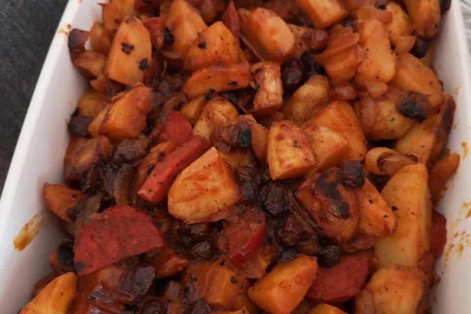 Kartoffeln mit Chorizo in Orangensauce