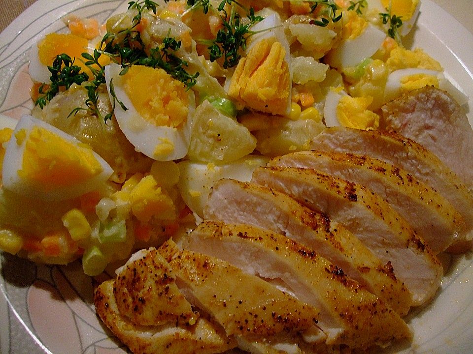 Hühnchenbrust mit buntem Kartoffelsalat von buntesGemüse| Chefkoch