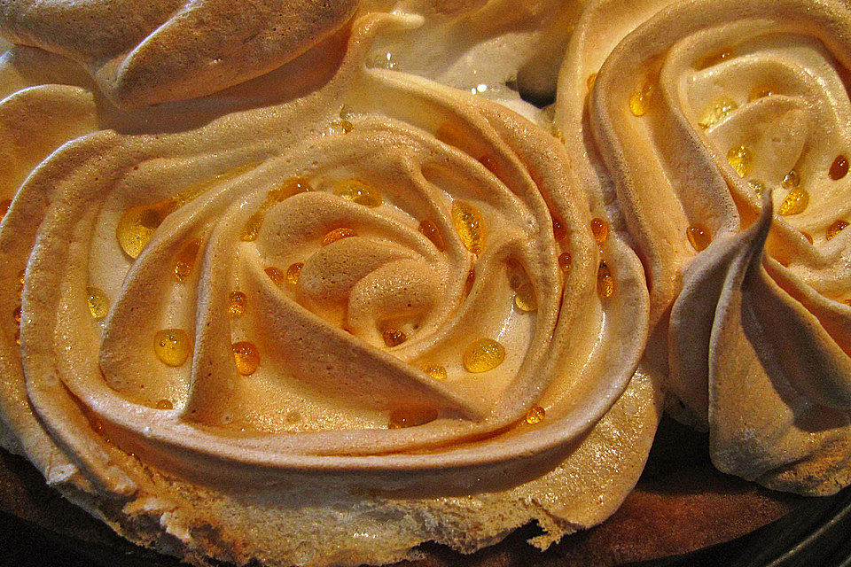 Apfelkompottkuchen mit Baiserhaube